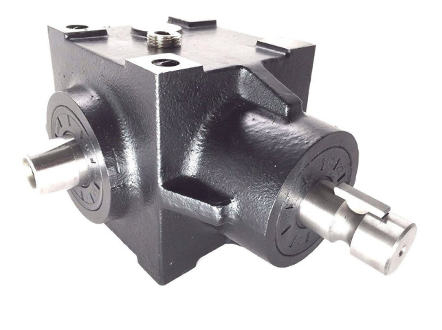 AM143310 GEAR BOX 